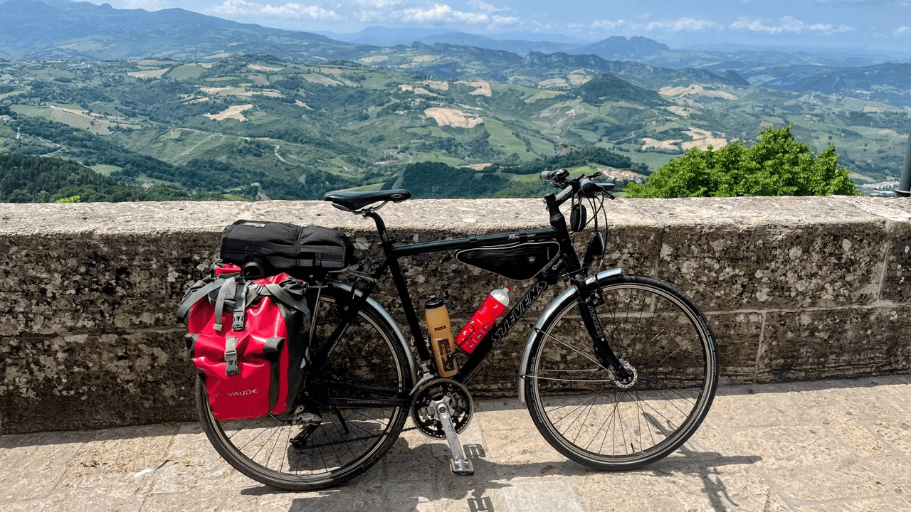 Cycling scenery 2